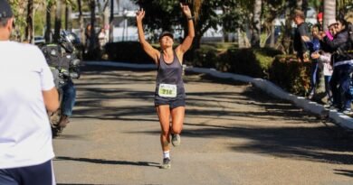 Josiana Dansiger e Rafael Leoncio vencem a 17ª Meia Maratona das Águas Josiana Terron na 17a-meia-maratona