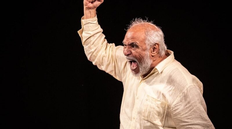 Espetáculo Riobaldo será apresentado nesta quinta-feira no Sesc Poços de Caldas Gilson de Barros, em cena da peça 'Riobaldo'