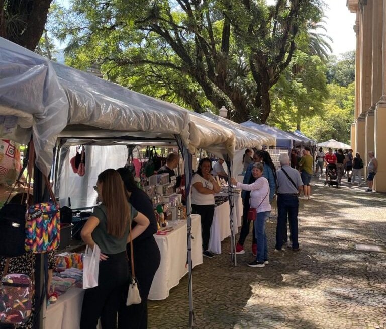 barracas da expo arte de rua