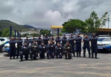 Aula inaugural marca início da formação dos 100 novos guardas civis municipais Guardas civis municipais de Poços de Caldas