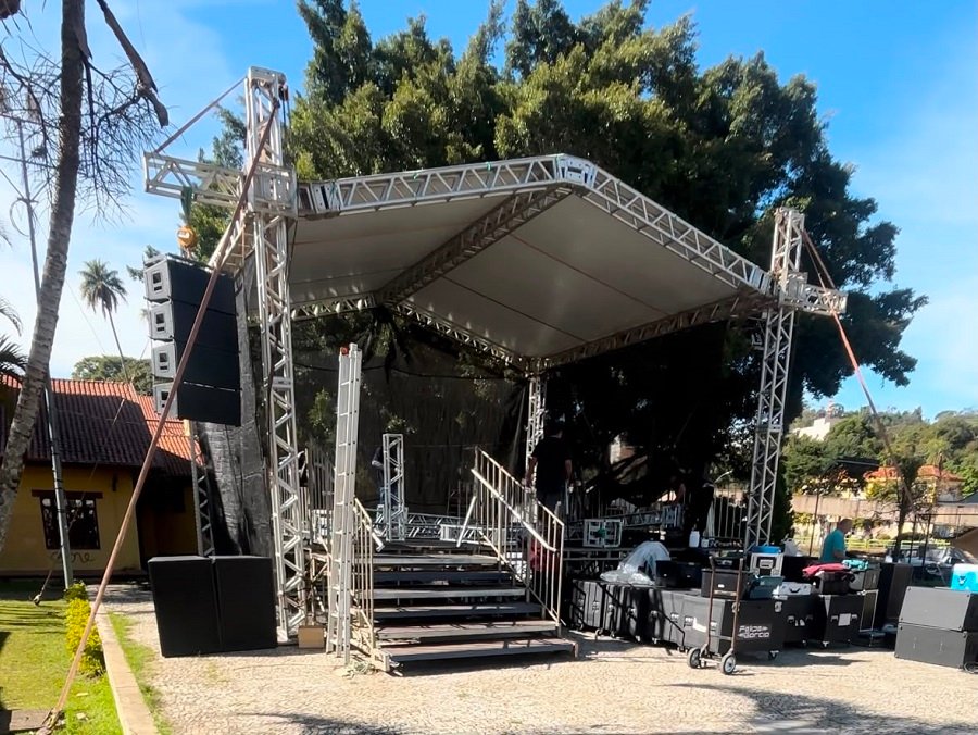 palco Dia E da Educação