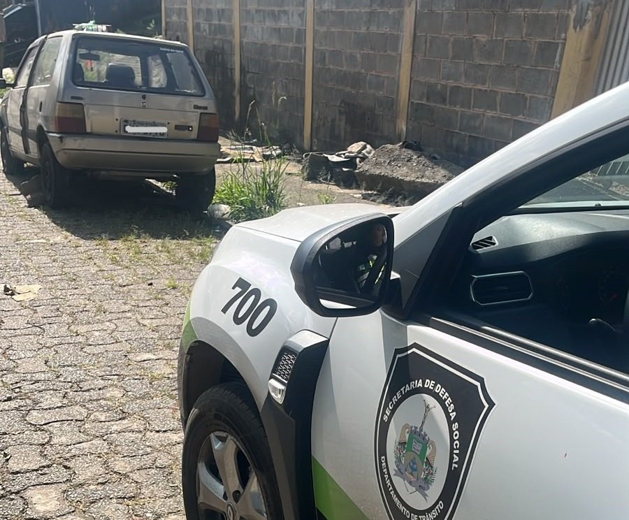 carro furtado recuperado pelo demutran