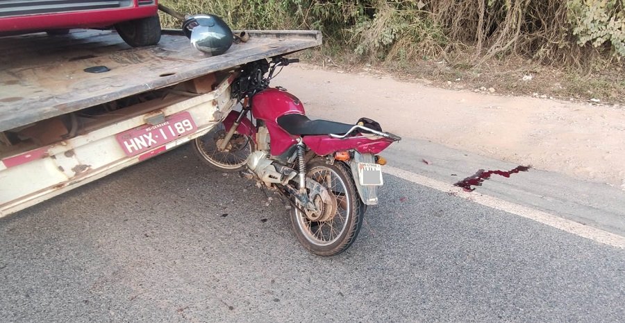 moto envolvida em acidente com guincho