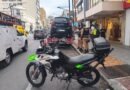 Carro clonado é apreendido durante fiscalização de trânsito no centro moto do demutran e carro apreendido