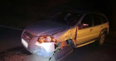 Passageira fica ferida após carro em que estava ser atingido por motorista embriagado carro conduzido por motorista embriagado