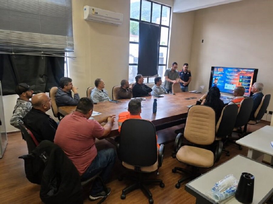 reunião defesa civil