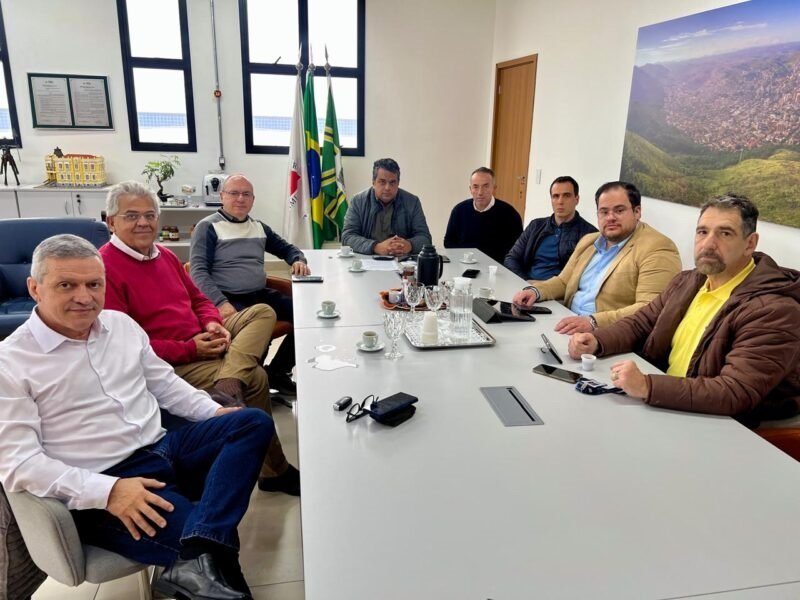 reunião com supermercadistas