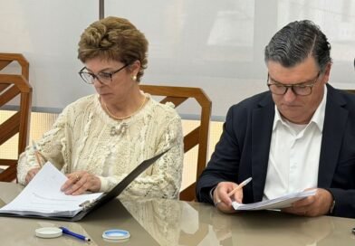 Prefeitura de Andradas assina contrato de concessão do saneamento no município assinatura contrato de concessão do saneamento de Andradas