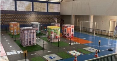 Poços de Caldas recebe ação de educação para o trânsito com espetáculo teatral e minipista minipista de trânsito