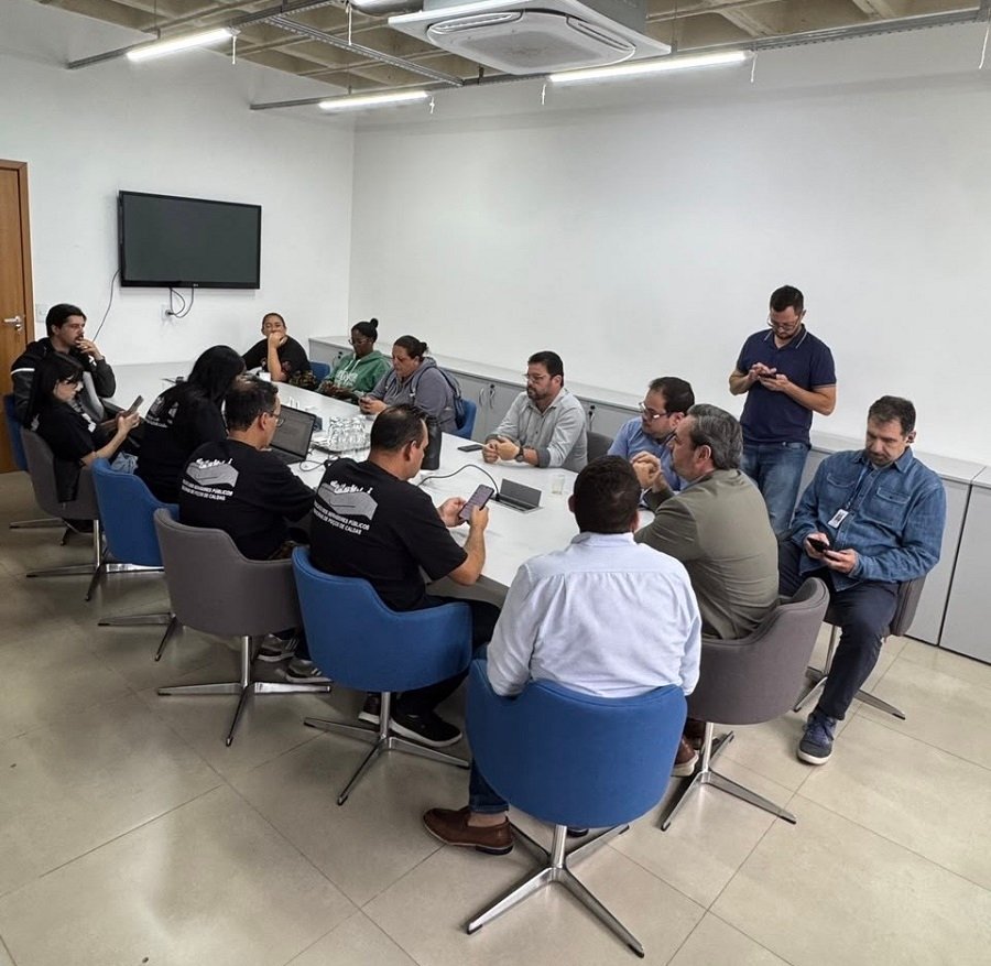 Reunião entre representantes da administração e representantes do Sindserv